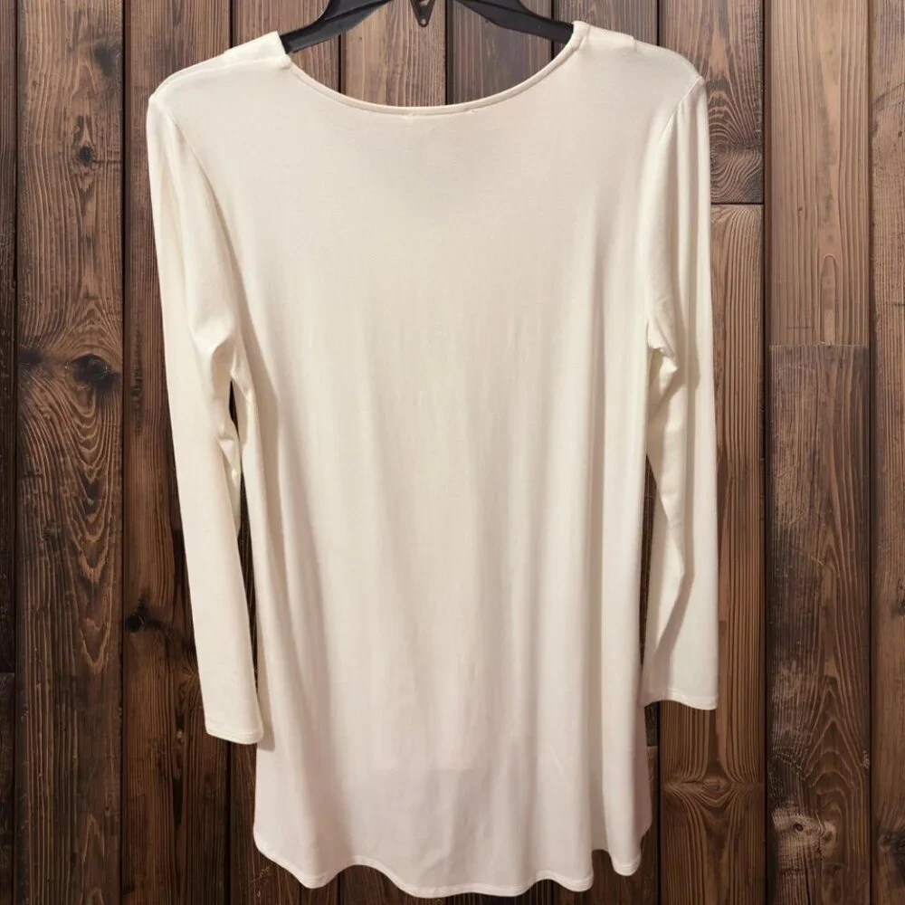 CUPIO Long Sleeve V-neck Asymmetrical Shirt - Picture 2 of 6